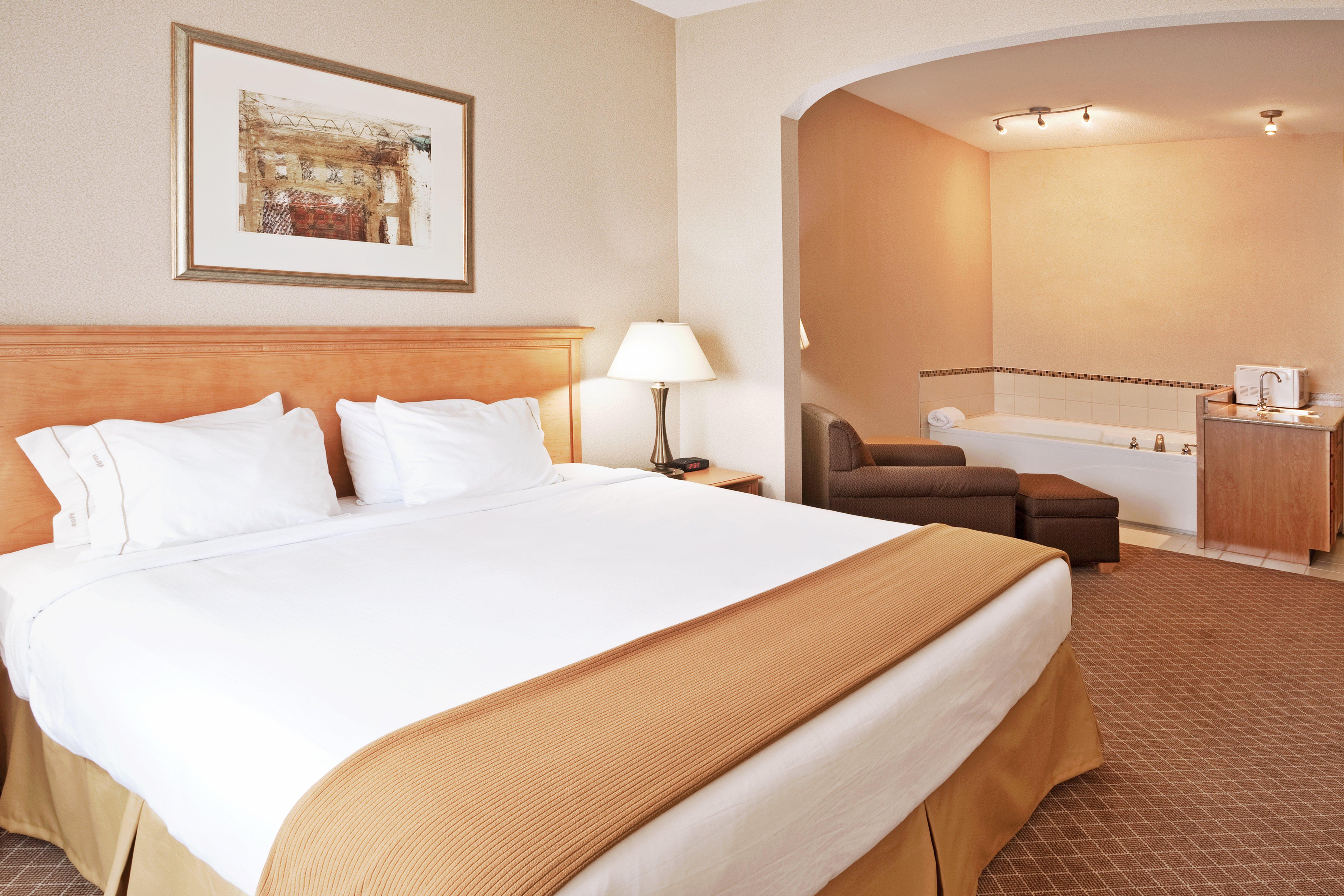 Holiday Inn Express Hotel & Suites Chesterfield - Selfridge Area By Ihg Esterno foto