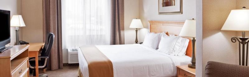 Holiday Inn Express Hotel & Suites Chesterfield - Selfridge Area By Ihg Esterno foto