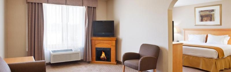 Holiday Inn Express Hotel & Suites Chesterfield - Selfridge Area By Ihg Esterno foto